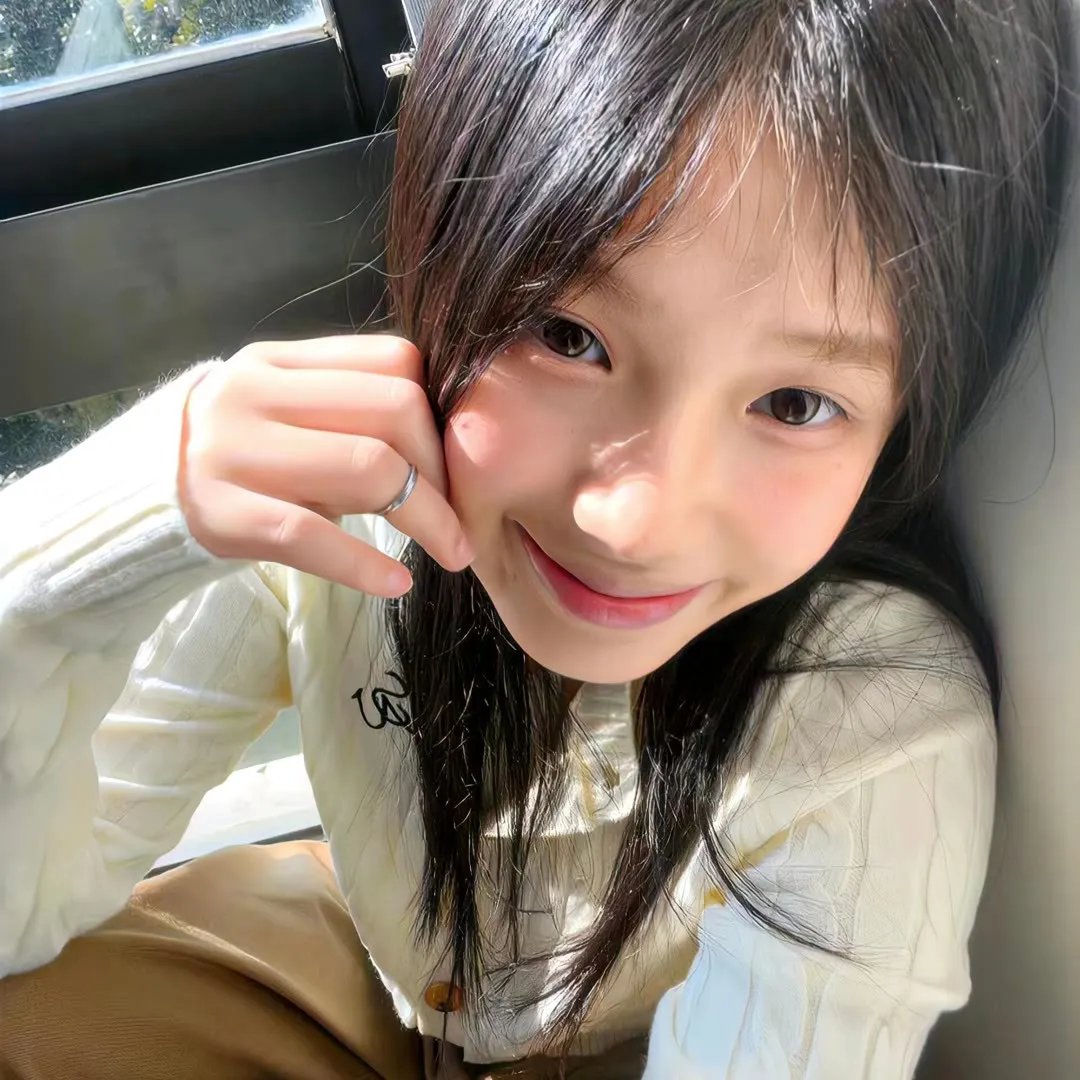 金发奇女